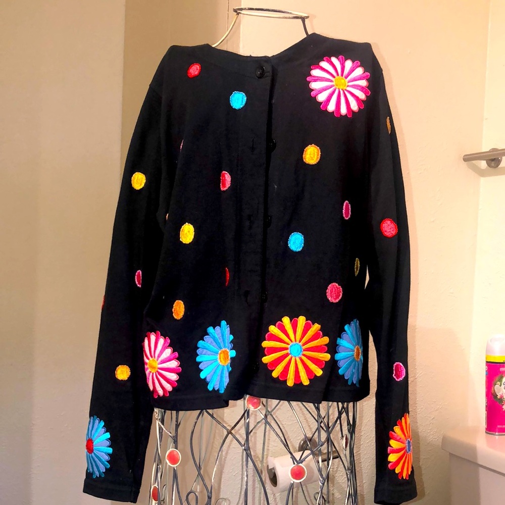 Michael Simon 100% cotton flower cardigan sweater